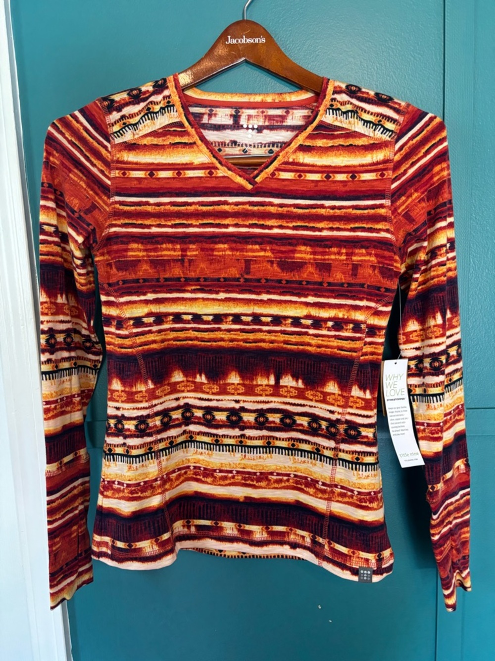 Title Nine Stink Stopper V-Neck Long Sleeve Top W/ Thumb Holes Size XS
